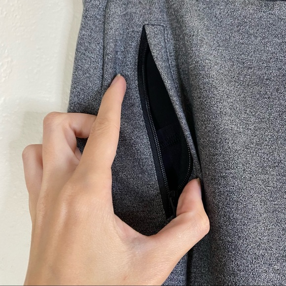 LULULEMON gray On the Move ponte 28" pants - Picture 6 of 11